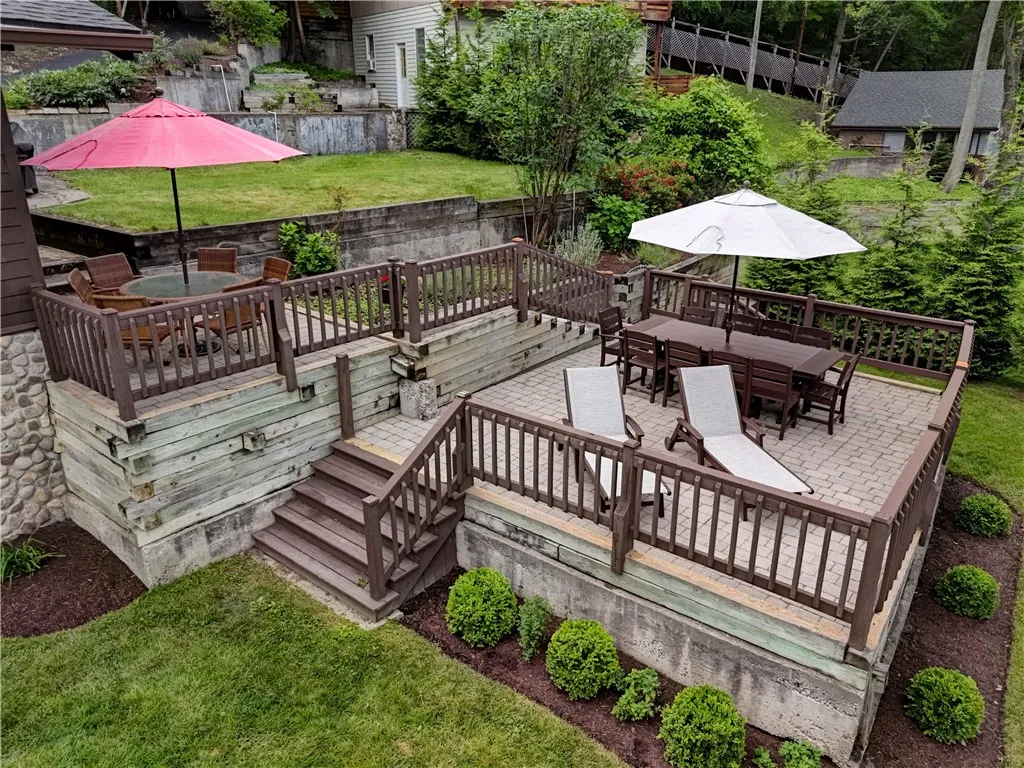 5561 Logan Lane, Canandaigua-town, New York 14424, Canandaigua Town, New York 14424, 5 Bedrooms Bedrooms, 8 Rooms Rooms,4 BathroomsBathrooms,Residential,For Sale,5561 Logan Lane, Canandaigua-town, New York 14424,R1615602