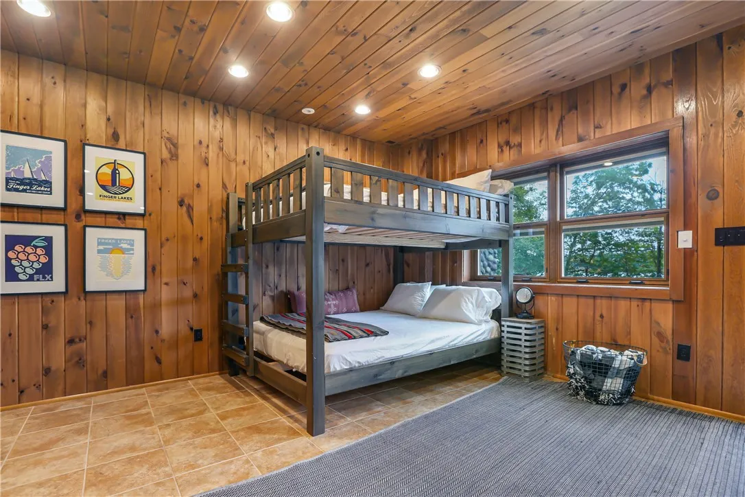 5561 Logan Lane, Canandaigua-town, New York 14424, Canandaigua Town, New York 14424, 5 Bedrooms Bedrooms, 8 Rooms Rooms,4 BathroomsBathrooms,Residential,For Sale,5561 Logan Lane, Canandaigua-town, New York 14424,R1615602