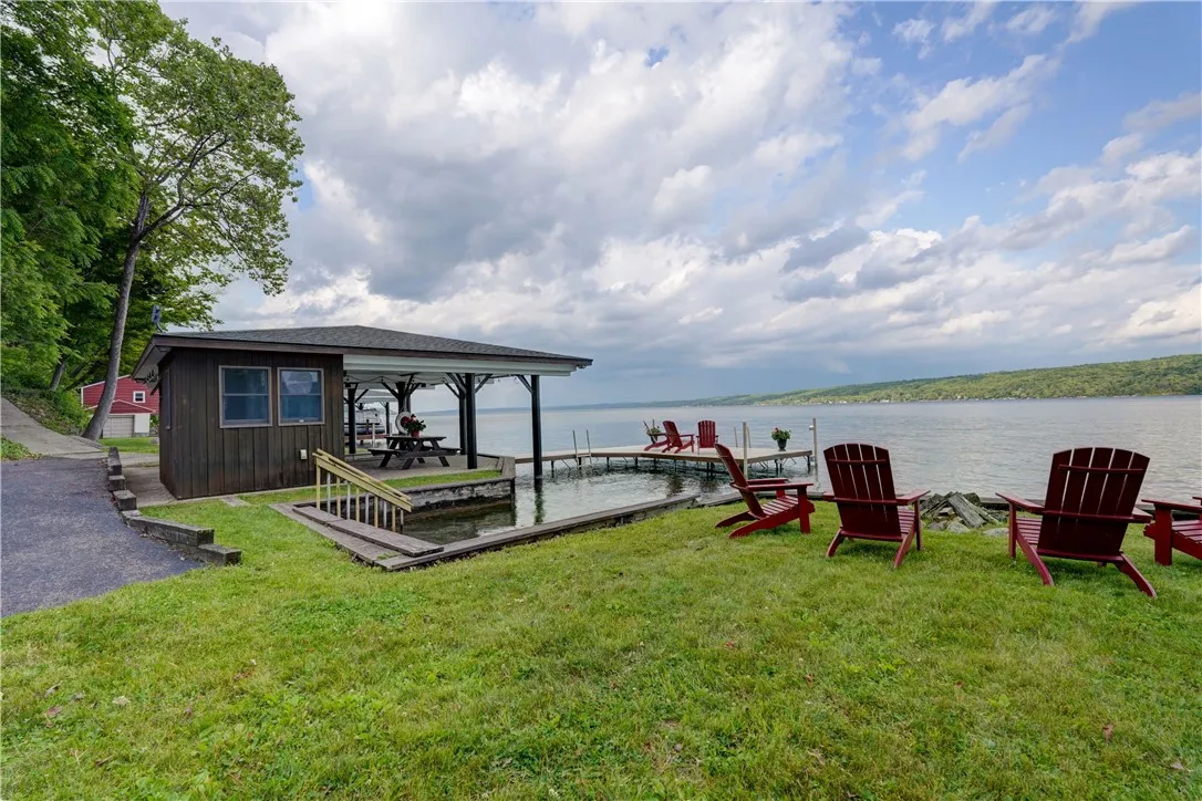 5561 Logan Lane, Canandaigua-town, New York 14424, Canandaigua Town, New York 14424, 5 Bedrooms Bedrooms, 8 Rooms Rooms,4 BathroomsBathrooms,Residential,For Sale,5561 Logan Lane, Canandaigua-town, New York 14424,R1615602