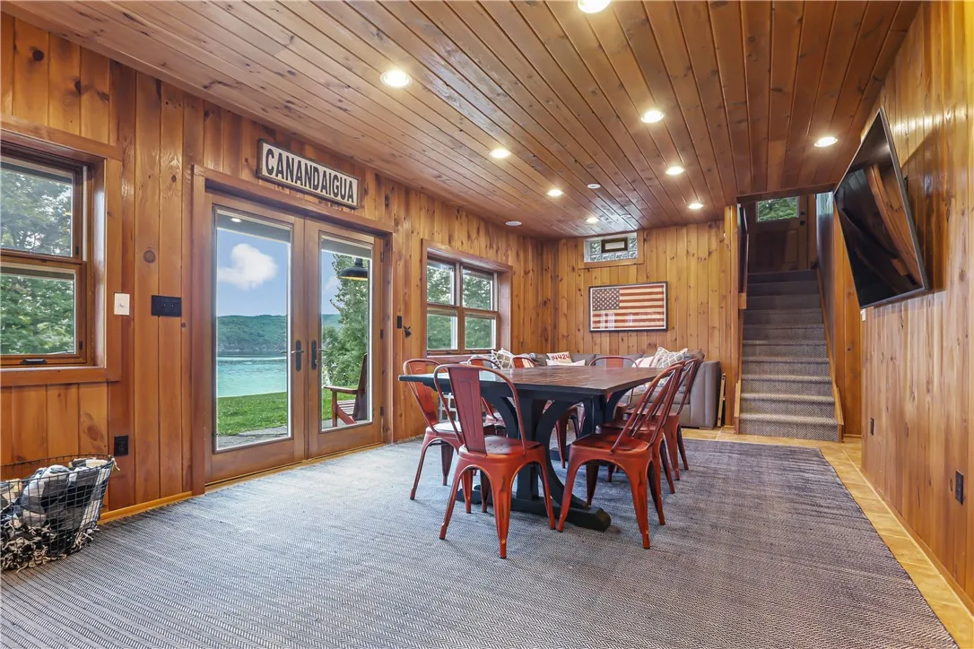 5561 Logan Lane, Canandaigua-town, New York 14424, Canandaigua Town, New York 14424, 5 Bedrooms Bedrooms, 8 Rooms Rooms,4 BathroomsBathrooms,Residential,For Sale,5561 Logan Lane, Canandaigua-town, New York 14424,R1615602