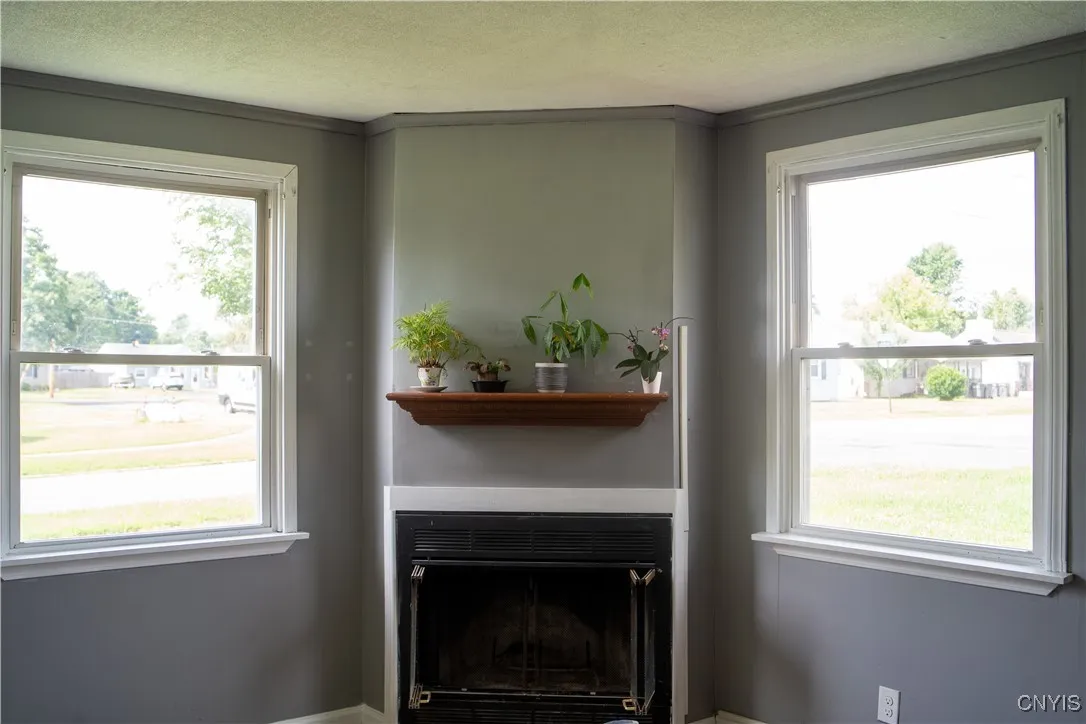 132 Crossgates Road, Rome-inside, New York 13440, Rome, New York 13440, 3 Bedrooms Bedrooms, 8 Rooms Rooms,1 BathroomBathrooms,Residential,For Sale,132 Crossgates Road, Rome-inside, New York 13440,S1614871