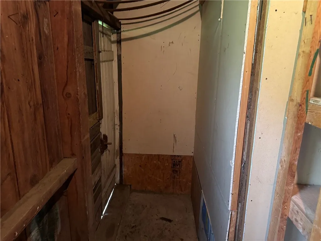 29 South Main Street, Alfred, New York 14802, Alfred, New York 14802, 7 Bedrooms Bedrooms, ,2 BathroomsBathrooms,Residential,For Sale,29 South Main Street, Alfred, New York 14802,R1612141