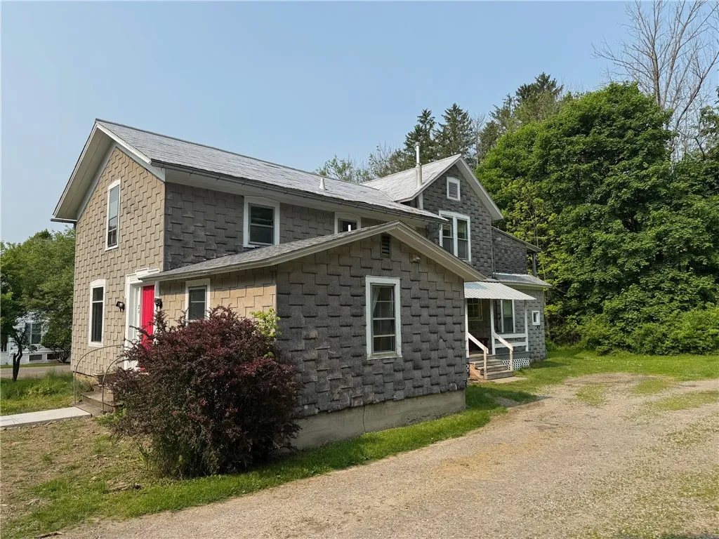 29 South Main Street, Alfred, New York 14802, Alfred, New York 14802, 7 Bedrooms Bedrooms, ,2 BathroomsBathrooms,Residential,For Sale,29 South Main Street, Alfred, New York 14802,R1612141
