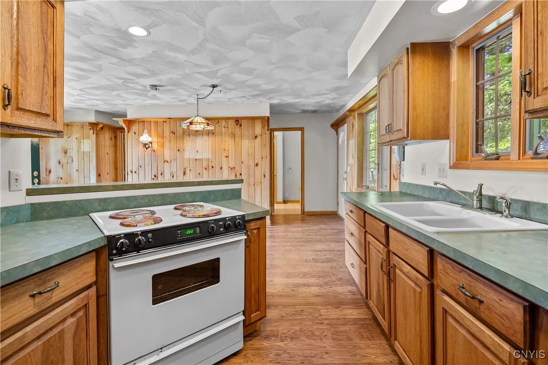 157 Sandy Point Drive, Amboy, New York 13028, Amboy, New York 13028, 3 Bedrooms Bedrooms, 7 Rooms Rooms,2 BathroomsBathrooms,Residential,For Sale,157 Sandy Point Drive, Amboy, New York 13028,S1614015