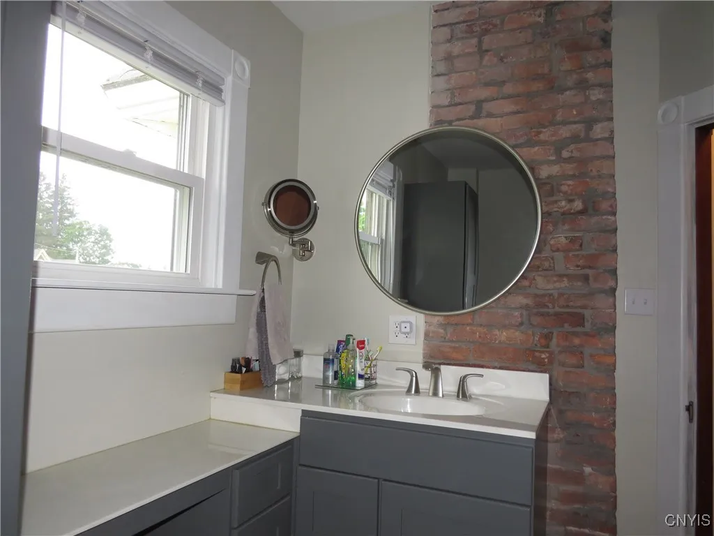 325 Margaret Street, Herkimer, New York 13350, Herkimer, New York 13350, 4 Bedrooms Bedrooms, 9 Rooms Rooms,2 BathroomsBathrooms,Residential,For Sale,325 Margaret Street, Herkimer, New York 13350,S1617115