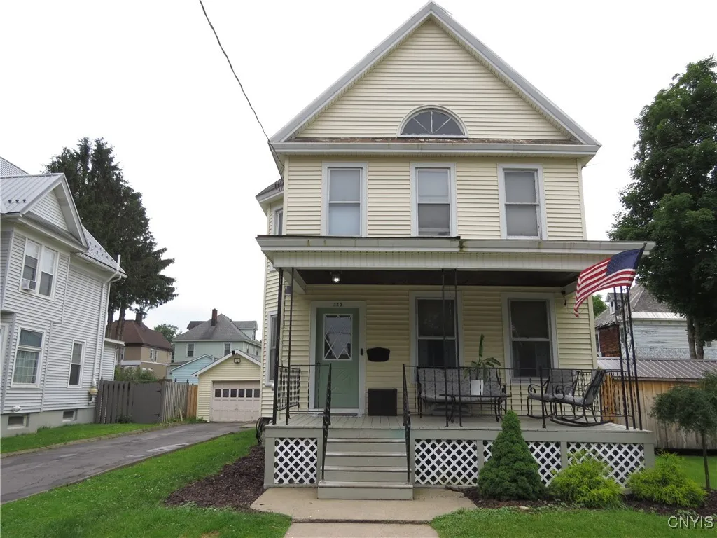 325 Margaret Street, Herkimer, New York 13350, Herkimer, New York 13350, 4 Bedrooms Bedrooms, 9 Rooms Rooms,2 BathroomsBathrooms,Residential,For Sale,325 Margaret Street, Herkimer, New York 13350,S1617115