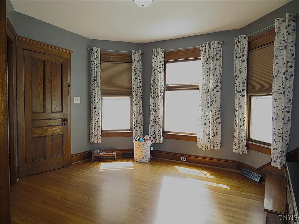 325 Margaret Street, Herkimer, New York 13350, Herkimer, New York 13350, 4 Bedrooms Bedrooms, 9 Rooms Rooms,2 BathroomsBathrooms,Residential,For Sale,325 Margaret Street, Herkimer, New York 13350,S1617115