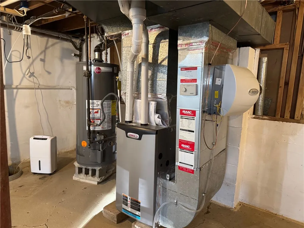 6303 Palmiter Road, Alfred, New York 14803, Alfred, New York 14803, 6 Bedrooms Bedrooms, 9 Rooms Rooms,3 BathroomsBathrooms,Residential,Closed,6303 Palmiter Road, Alfred, New York 14803,0,R1615154