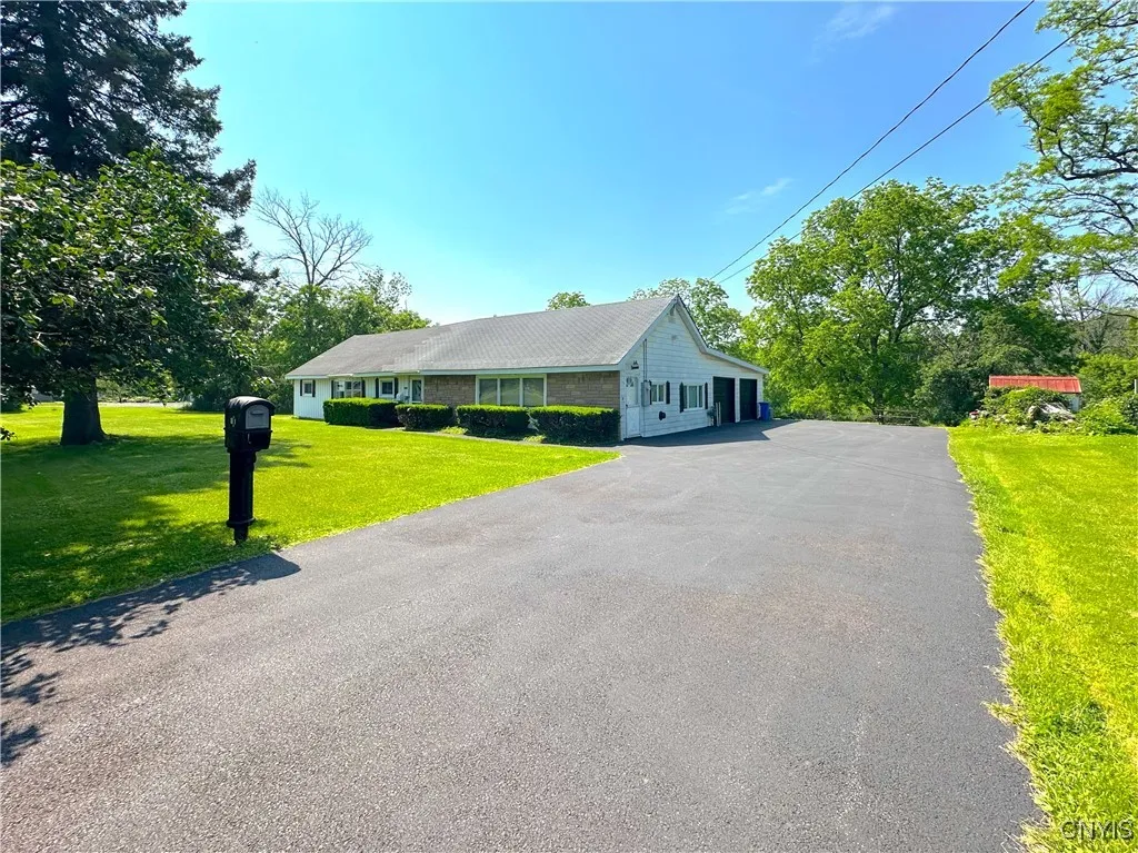 6881 State Route 5, Westmoreland, New York 13323, Westmoreland, New York 13323, 3 Bedrooms Bedrooms, 7 Rooms Rooms,1 BathroomBathrooms,Residential,Closed,6881 State Route 5, Westmoreland, New York 13323,0,S1614447