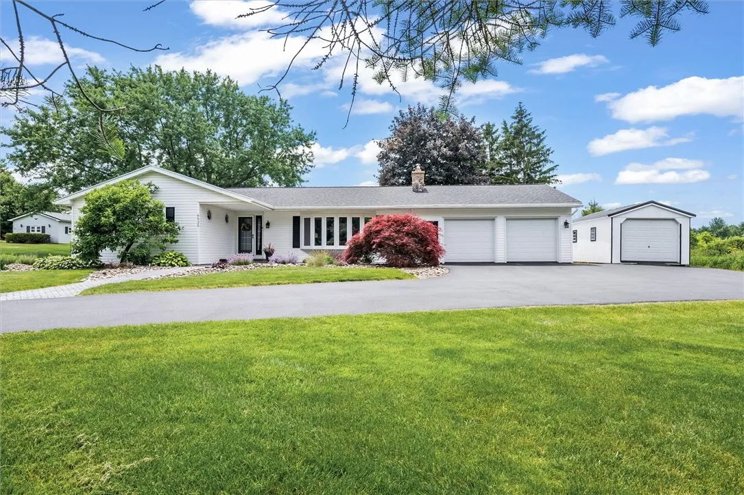 6525 County Road 41, Victor, New York 14564, Victor, New York 14564, 3 Bedrooms Bedrooms, 7 Rooms Rooms,2 BathroomsBathrooms,Residential,Closed,6525 County Road 41, Victor, New York 14564,0,R1615683