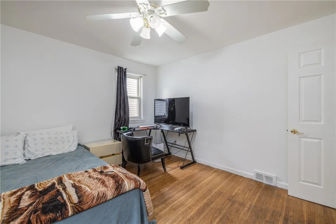2028 Culver Road, Rochester, New York 14609, Rochester, New York 14609, 3 Bedrooms Bedrooms, 5 Rooms Rooms,1 BathroomBathrooms,Residential,For Sale,2028 Culver Road, Rochester, New York 14609,R1617153