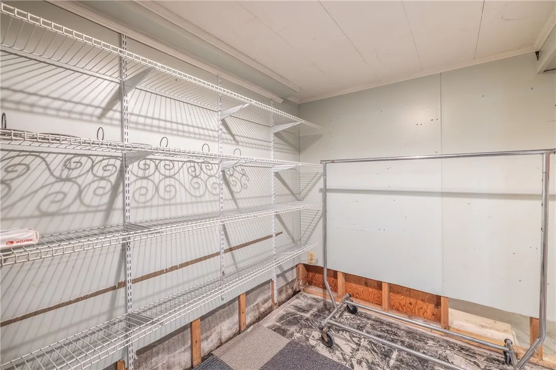 2028 Culver Road, Rochester, New York 14609, Rochester, New York 14609, 3 Bedrooms Bedrooms, 5 Rooms Rooms,1 BathroomBathrooms,Residential,For Sale,2028 Culver Road, Rochester, New York 14609,R1617153