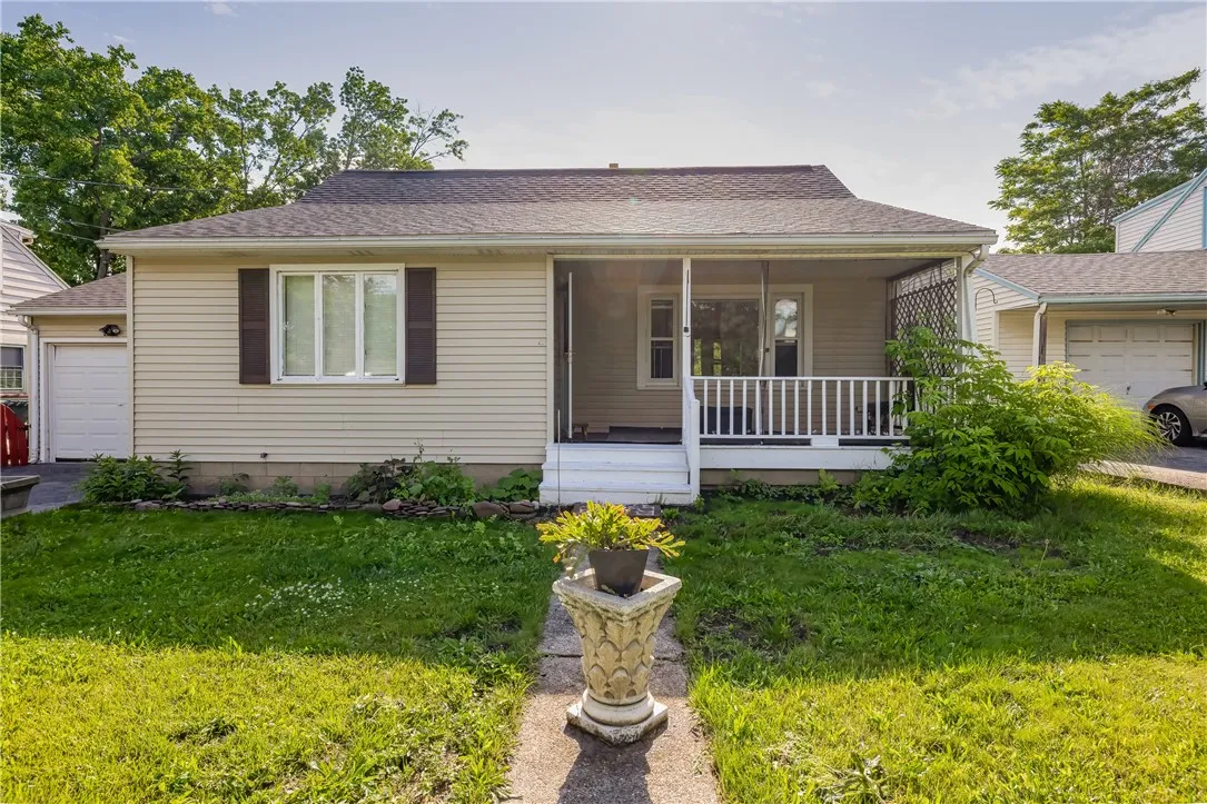 2028 Culver Road, Rochester, New York 14609, Rochester, New York 14609, 3 Bedrooms Bedrooms, 5 Rooms Rooms,1 BathroomBathrooms,Residential,For Sale,2028 Culver Road, Rochester, New York 14609,R1617153