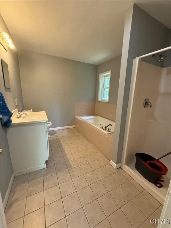 224 Beley Avenue, Salina, New York 13211, Salina, New York 13211, 3 Bedrooms Bedrooms, 6 Rooms Rooms,1 BathroomBathrooms,Residential Lease,For Rent,224 Beley Avenue, Salina, New York 13211,S1617009