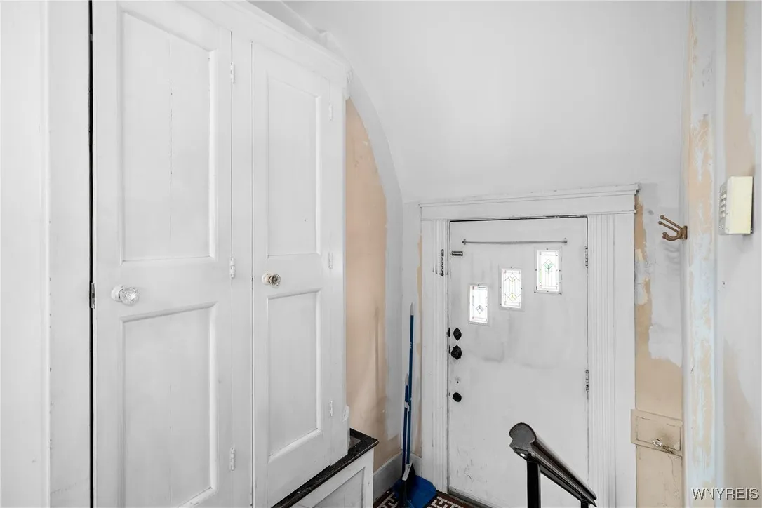 72 Winston Road, Buffalo, New York 14216, Buffalo, New York 14216, 3 Bedrooms Bedrooms, 7 Rooms Rooms,1 BathroomBathrooms,Residential,Closed,72 Winston Road, Buffalo, New York 14216,0,B1615801