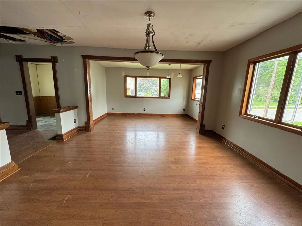 17 Reese Street, Galen, New York 14433, Galen, New York 14433, 3 Bedrooms Bedrooms, 7 Rooms Rooms,1 BathroomBathrooms,Residential,Closed,17 Reese Street, Galen, New York 14433,R1617177