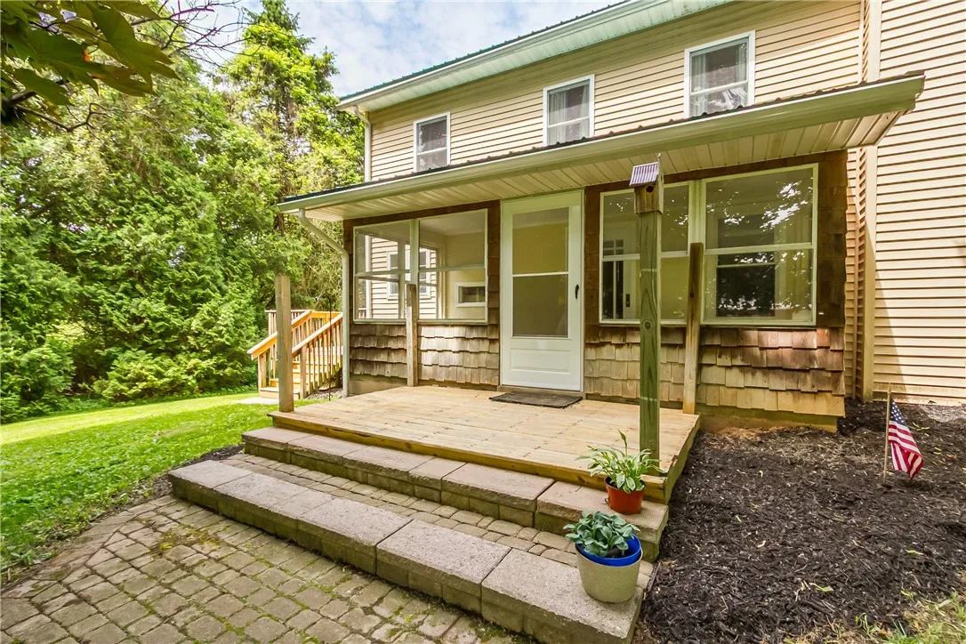 731 Preece Road, Phelps, New York 14456, Phelps, New York 14456, 2 Bedrooms Bedrooms, 3 Rooms Rooms,2 BathroomsBathrooms,Residential,Closed,731 Preece Road, Phelps, New York 14456,0,R1616986
