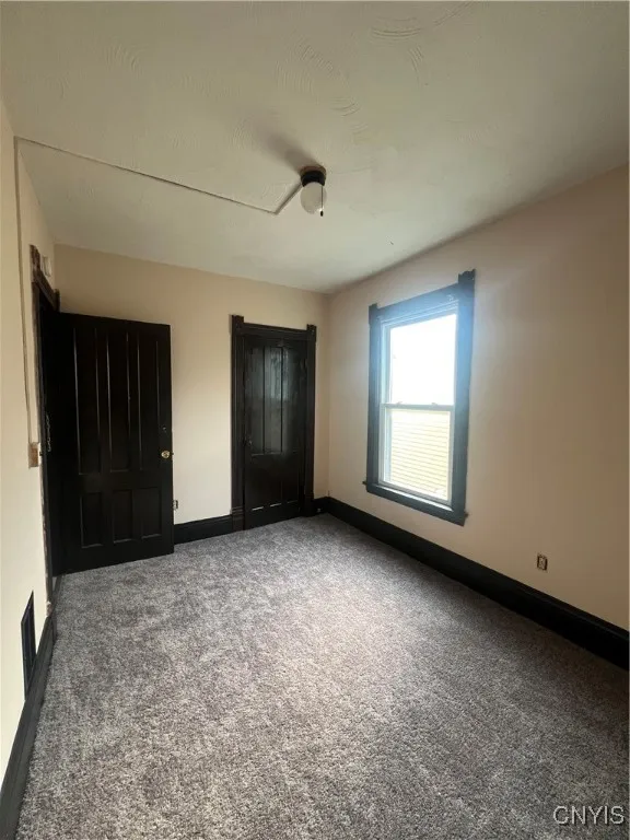 617 Carbon Street, Syracuse, New York 13208, Syracuse, New York 13208, 9 Bedrooms Bedrooms, ,3 BathroomsBathrooms,Residential,For Sale,617 Carbon Street, Syracuse, New York 13208,S1617201