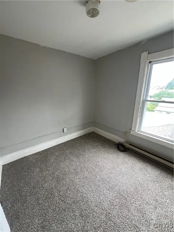 617 Carbon Street, Syracuse, New York 13208, Syracuse, New York 13208, 9 Bedrooms Bedrooms, ,3 BathroomsBathrooms,Residential,For Sale,617 Carbon Street, Syracuse, New York 13208,S1617201
