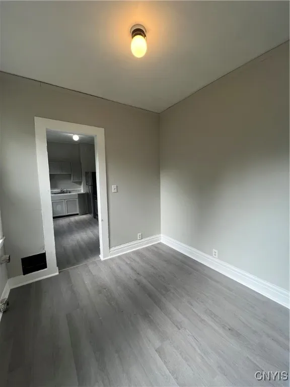 617 Carbon Street, Syracuse, New York 13208, Syracuse, New York 13208, 9 Bedrooms Bedrooms, ,3 BathroomsBathrooms,Residential,For Sale,617 Carbon Street, Syracuse, New York 13208,S1617201