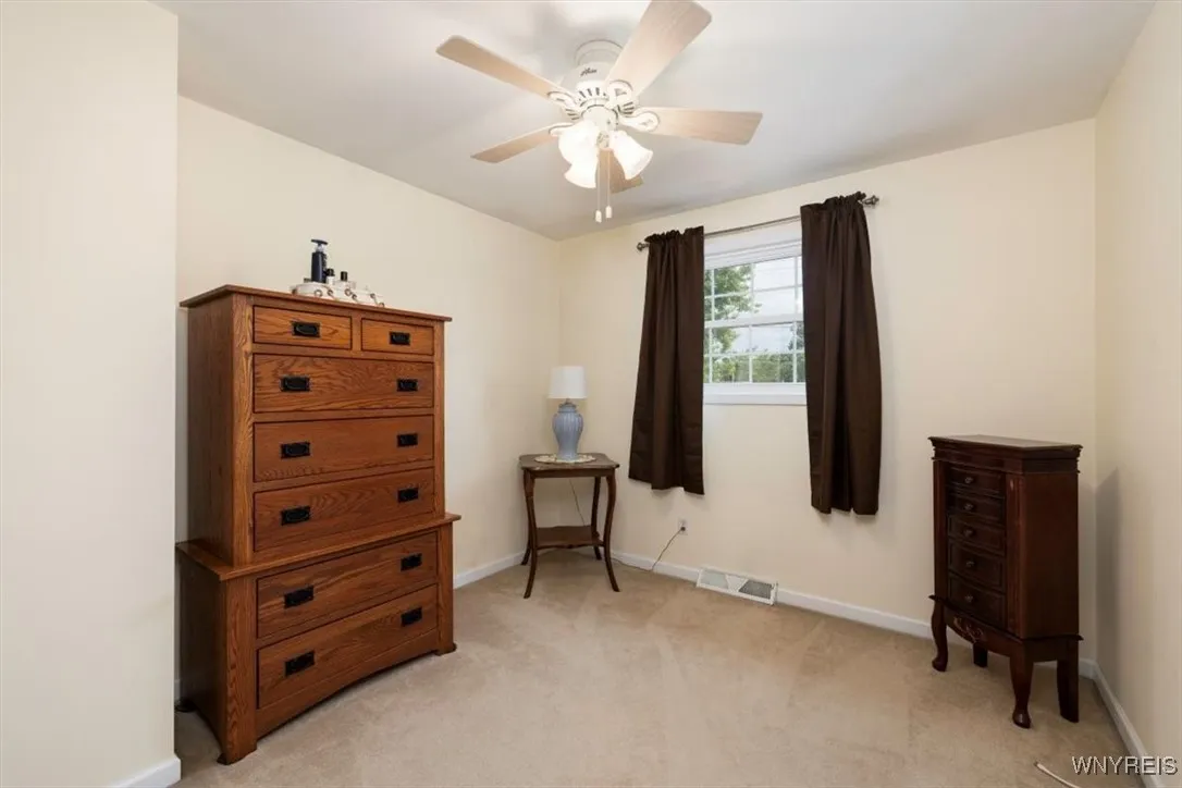 68 Dover Drive, West Seneca, New York 14224, West Seneca, New York 14224, 3 Bedrooms Bedrooms, 8 Rooms Rooms,1 BathroomBathrooms,Residential,Closed,68 Dover Drive, West Seneca, New York 14224,0,B1617172