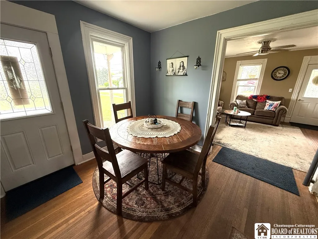 34 Center Street, Hanover, New York 14062, Hanover, New York 14062, 4 Bedrooms Bedrooms, 8 Rooms Rooms,2 BathroomsBathrooms,Residential,Closed,34 Center Street, Hanover, New York 14062,0,R1616969
