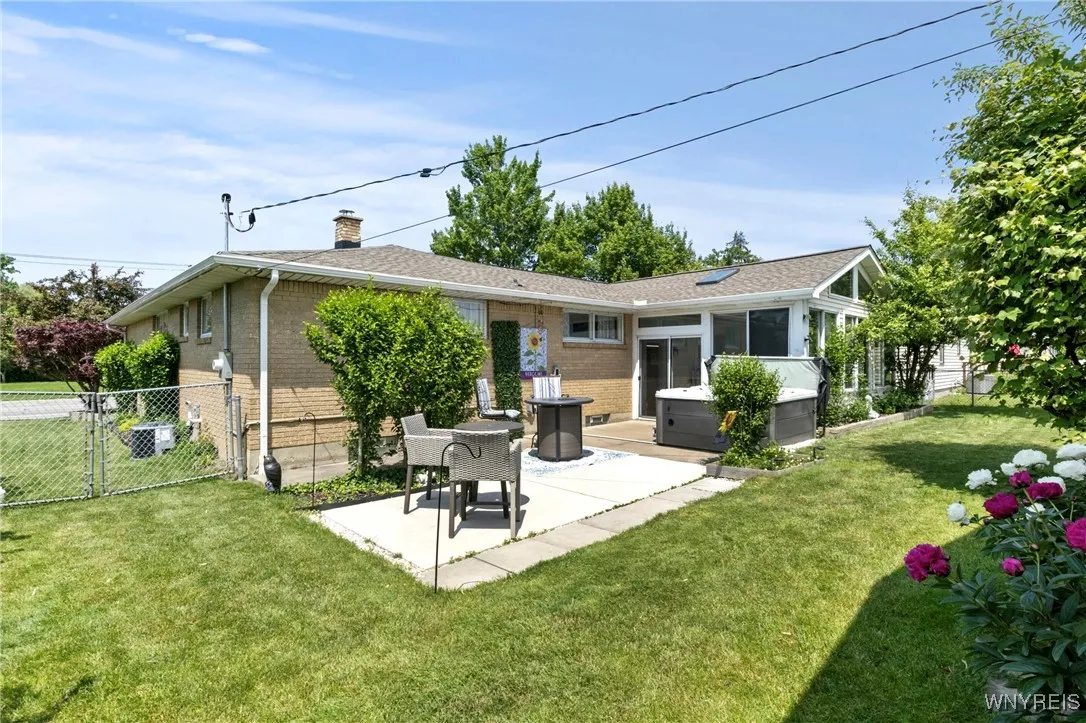 1123 French Road, Cheektowaga, New York 14227, Cheektowaga, New York 14227, 3 Bedrooms Bedrooms, 7 Rooms Rooms,1 BathroomBathrooms,Residential,Closed,1123 French Road, Cheektowaga, New York 14227,B1614675