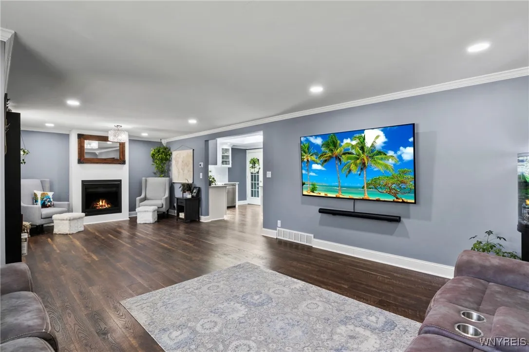 1123 French Road, Cheektowaga, New York 14227, Cheektowaga, New York 14227, 3 Bedrooms Bedrooms, 7 Rooms Rooms,1 BathroomBathrooms,Residential,Closed,1123 French Road, Cheektowaga, New York 14227,B1614675
