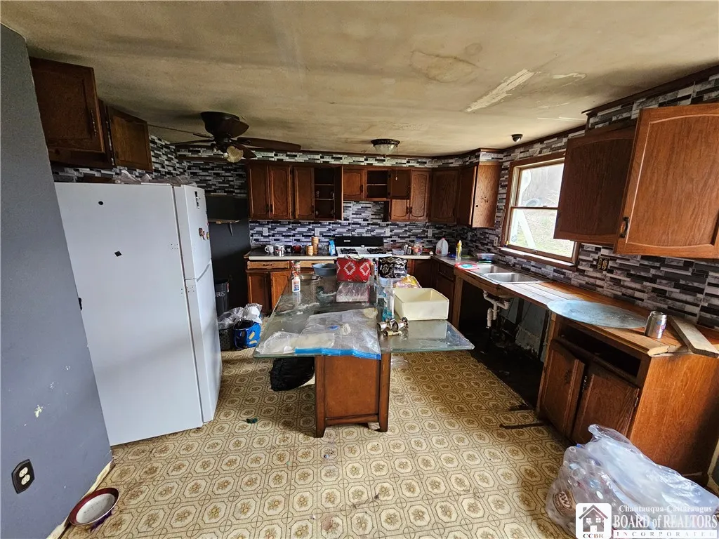 20 North Main Street, Bolivar, New York 14715, Bolivar, New York 14715, 3 Bedrooms Bedrooms, 6 Rooms Rooms,1 BathroomBathrooms,Residential,For Sale,20 North Main Street, Bolivar, New York 14715,R1617134