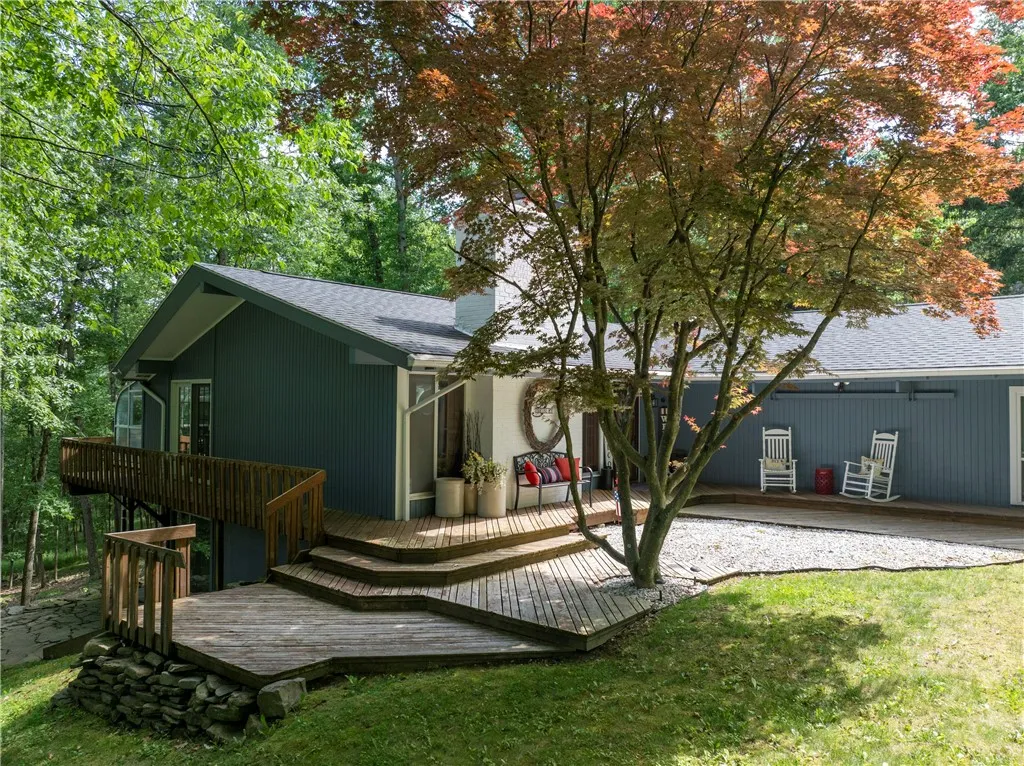 11 Overbrook Road, Erwin, New York 14870, Erwin, New York 14870, 4 Bedrooms Bedrooms, 10 Rooms Rooms,3 BathroomsBathrooms,Residential,For Sale,11 Overbrook Road, Erwin, New York 14870,R1613420