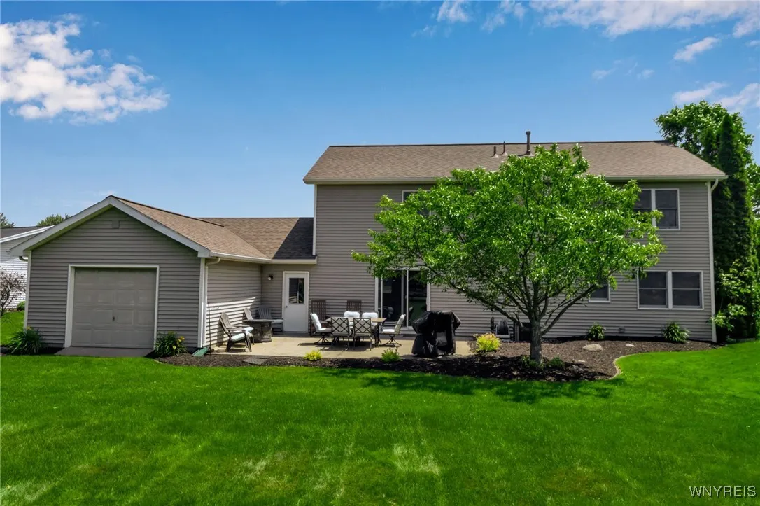 6167 Trillium, Ontario, New York 14519, Ontario, New York 14519, 4 Bedrooms Bedrooms, 9 Rooms Rooms,2 BathroomsBathrooms,Residential,Closed,6167 Trillium, Ontario, New York 14519,0,B1617090