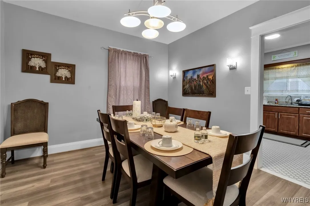549 15th Street, Niagara Falls, New York 14301, Niagara Falls, New York 14301, 4 Bedrooms Bedrooms, 10 Rooms Rooms,1 BathroomBathrooms,Residential,For Sale,549 15th Street, Niagara Falls, New York 14301,B1615387