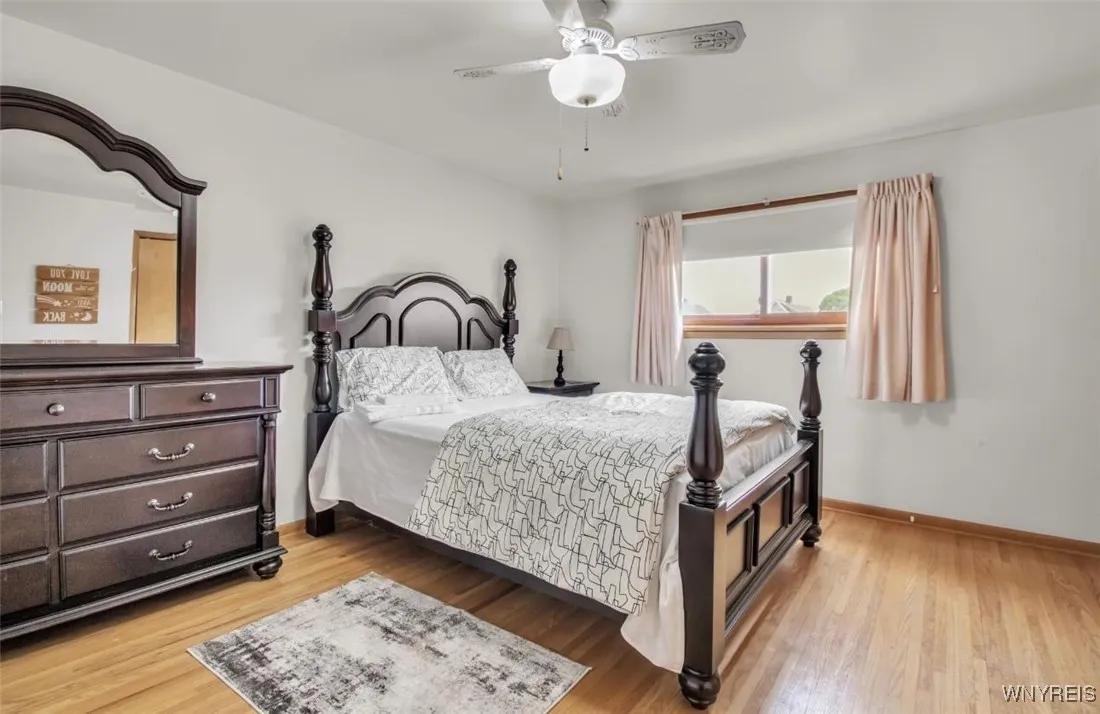 545 15th Street, Niagara Falls, New York 14301, Niagara Falls, New York 14301, 5 Bedrooms Bedrooms, ,2 BathroomsBathrooms,Residential,For Sale,545 15th Street, Niagara Falls, New York 14301,B1615316