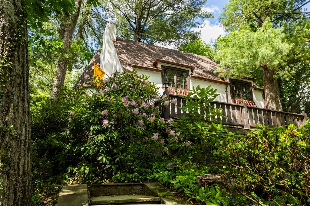 320 Glen Avenue, Elmira, New York 14905, Elmira, New York 14905, 3 Bedrooms Bedrooms, 8 Rooms Rooms,1 BathroomBathrooms,Residential,For Sale,320 Glen Avenue, Elmira, New York 14905,R1617214