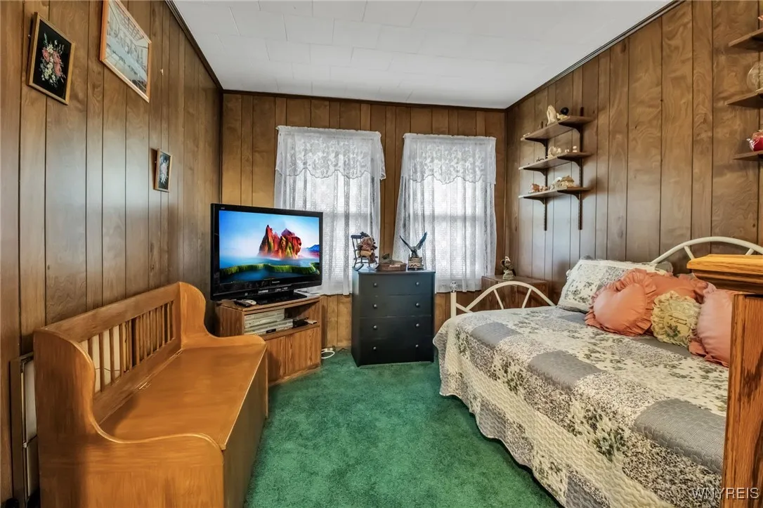 8400 Donna Drive, Niagara, New York 14304, Niagara, New York 14304, 3 Bedrooms Bedrooms, 8 Rooms Rooms,1 BathroomBathrooms,Residential,Closed,8400 Donna Drive, Niagara, New York 14304,0,B1617131