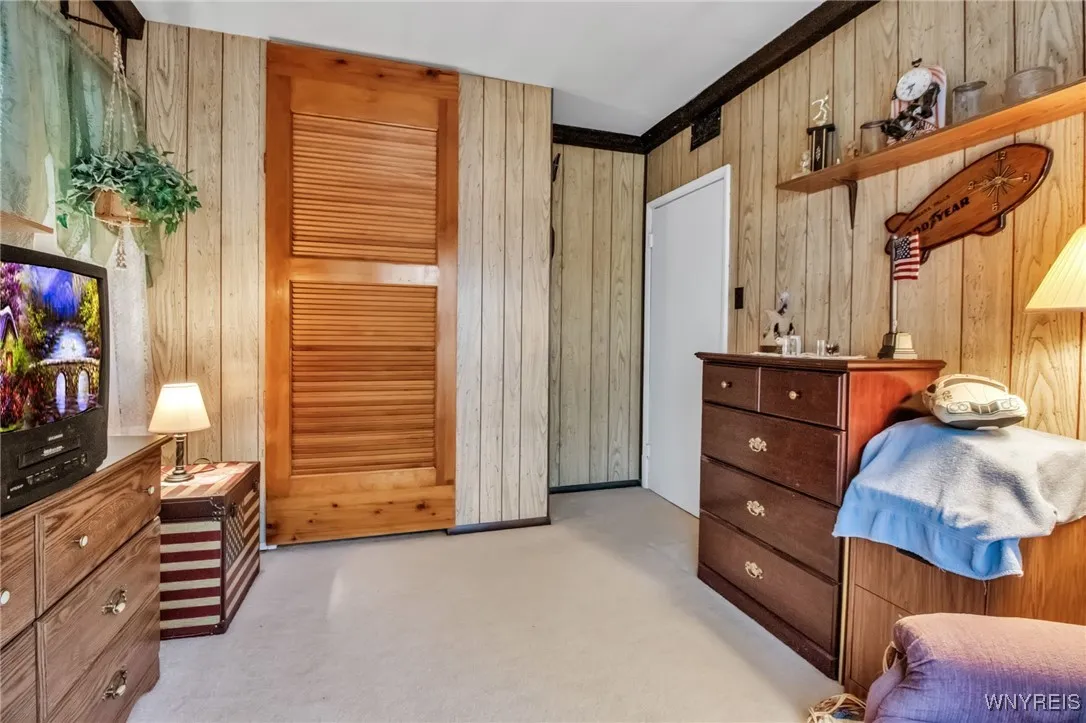 8400 Donna Drive, Niagara, New York 14304, Niagara, New York 14304, 3 Bedrooms Bedrooms, 8 Rooms Rooms,1 BathroomBathrooms,Residential,Closed,8400 Donna Drive, Niagara, New York 14304,0,B1617131