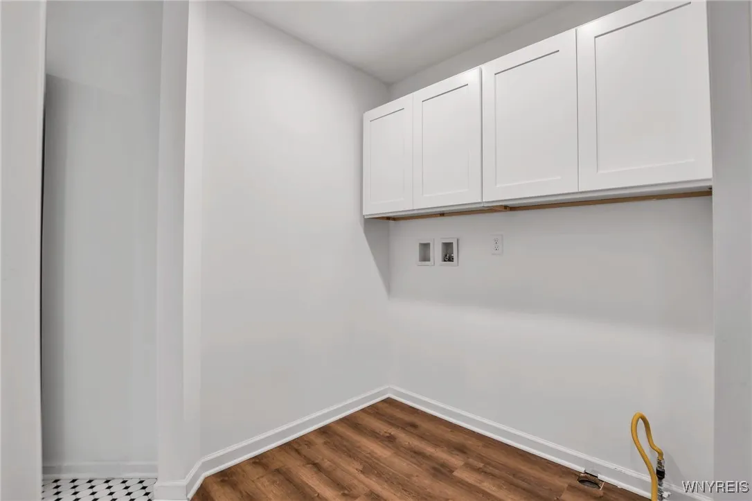 6 Rolling Woods Lane S, West Seneca, New York 1422, West Seneca, New York 14224, 6 Bedrooms Bedrooms, 9 Rooms Rooms,2 BathroomsBathrooms,Residential Lease,For Rent,6 Rolling Woods Lane S, West Seneca, New York 1422,B1616956
