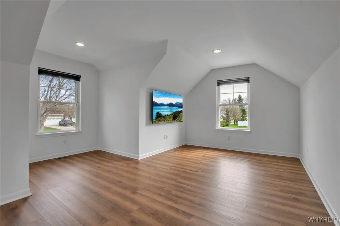 6 Rolling Woods Lane S, West Seneca, New York 1422, West Seneca, New York 14224, 6 Bedrooms Bedrooms, 9 Rooms Rooms,2 BathroomsBathrooms,Residential Lease,For Rent,6 Rolling Woods Lane S, West Seneca, New York 1422,B1616956