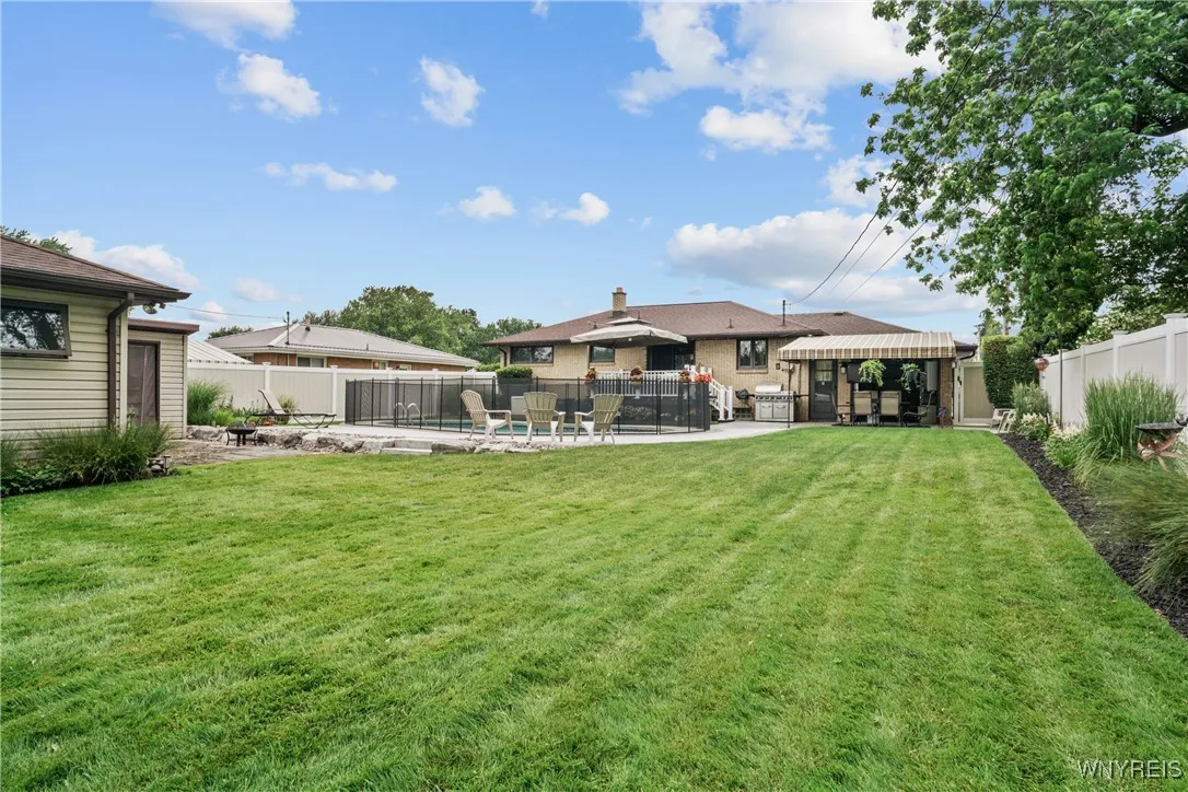 77 Angelacrest Lane, West Seneca, New York 14224, West Seneca, New York 14224, 3 Bedrooms Bedrooms, 5 Rooms Rooms,1 BathroomBathrooms,Residential,For Sale,77 Angelacrest Lane, West Seneca, New York 14224,B1616961