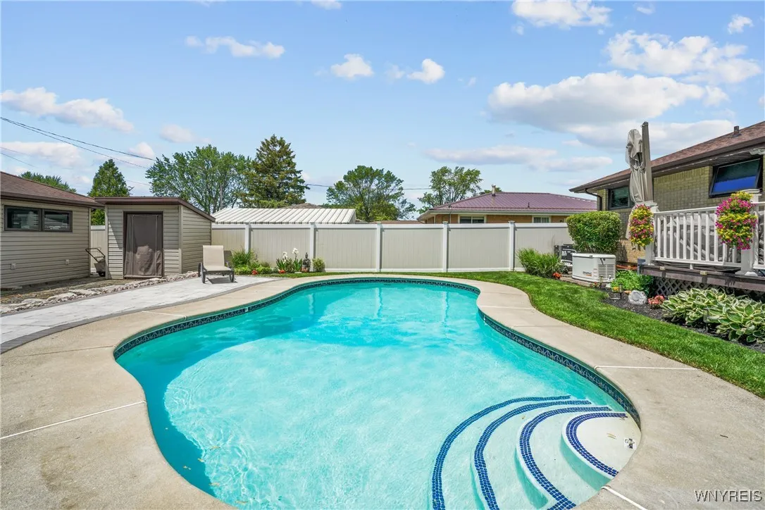 In-Ground Gunite Pool