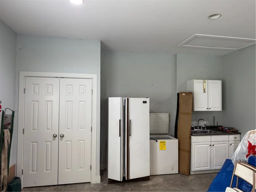 65 White Springs Ln Lane, Geneva-town, New York 14, Geneva Town, New York 14456, 3 Bedrooms Bedrooms, 9 Rooms Rooms,3 BathroomsBathrooms,Residential,For Sale,65 White Springs Ln Lane, Geneva-town, New York 14,R1617245
