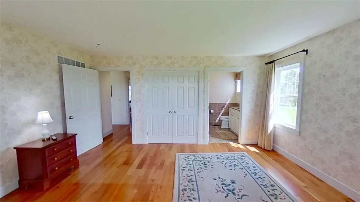 65 White Springs Ln Lane, Geneva-town, New York 14, Geneva Town, New York 14456, 3 Bedrooms Bedrooms, 9 Rooms Rooms,3 BathroomsBathrooms,Residential,For Sale,65 White Springs Ln Lane, Geneva-town, New York 14,R1617245