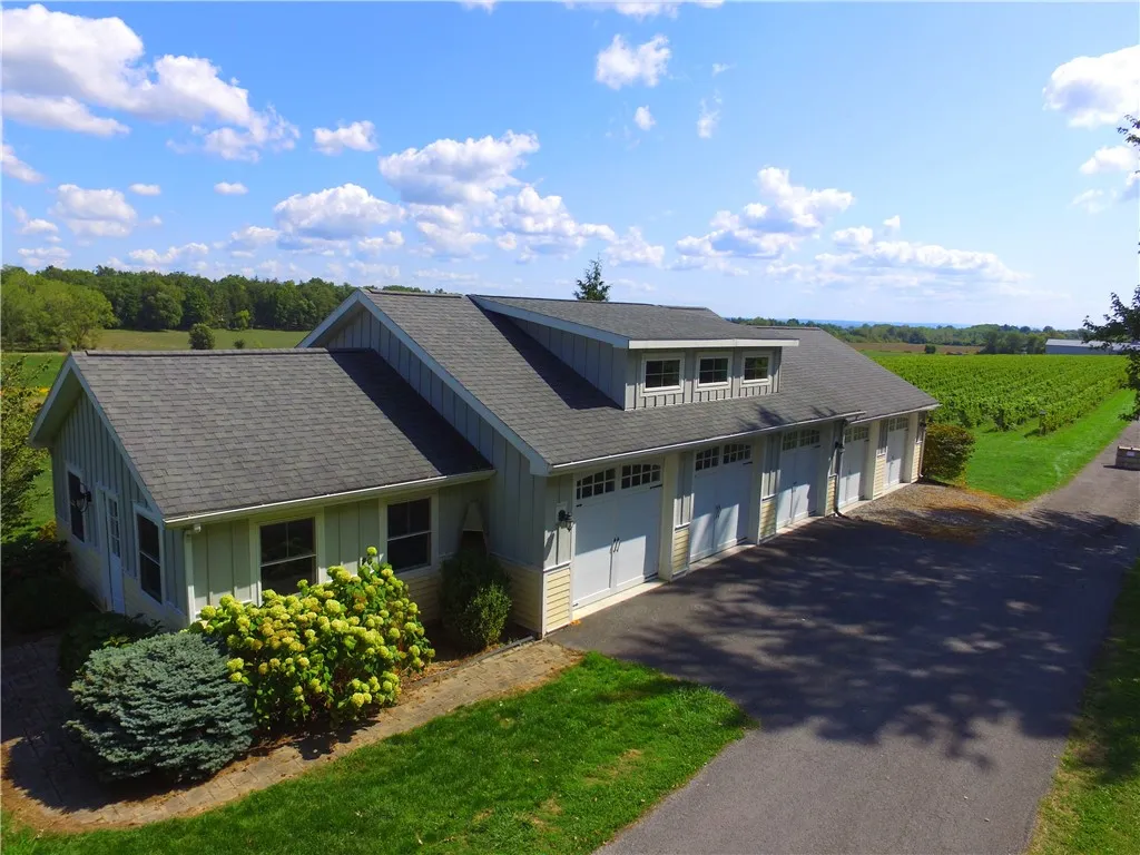 65 White Springs Lane, Geneva Town, New York 14456, Geneva Town, New York 14456, 3 Bedrooms Bedrooms, 9 Rooms Rooms,3 BathroomsBathrooms,Residential,For Sale,65 White Springs Lane, Geneva Town, New York 14456,0,R1617245