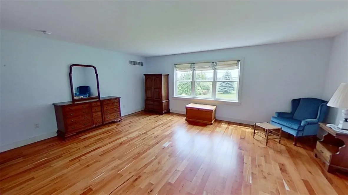 65 White Springs Ln Lane, Geneva-town, New York 14, Geneva Town, New York 14456, 3 Bedrooms Bedrooms, 9 Rooms Rooms,3 BathroomsBathrooms,Residential,For Sale,65 White Springs Ln Lane, Geneva-town, New York 14,R1617245