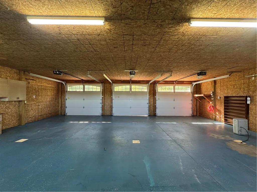 65 White Springs Lane, Geneva Town, New York 14456, Geneva Town, New York 14456, 3 Bedrooms Bedrooms, 9 Rooms Rooms,3 BathroomsBathrooms,Residential,For Sale,65 White Springs Lane, Geneva Town, New York 14456,0,R1617245