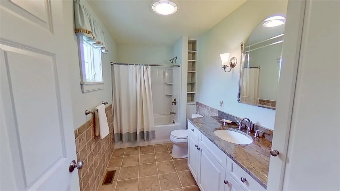 65 White Springs Ln Lane, Geneva-town, New York 14, Geneva Town, New York 14456, 3 Bedrooms Bedrooms, 9 Rooms Rooms,3 BathroomsBathrooms,Residential,For Sale,65 White Springs Ln Lane, Geneva-town, New York 14,R1617245