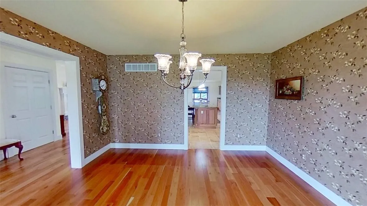 65 White Springs Ln Lane, Geneva-town, New York 14, Geneva Town, New York 14456, 3 Bedrooms Bedrooms, 9 Rooms Rooms,3 BathroomsBathrooms,Residential,For Sale,65 White Springs Ln Lane, Geneva-town, New York 14,R1617245