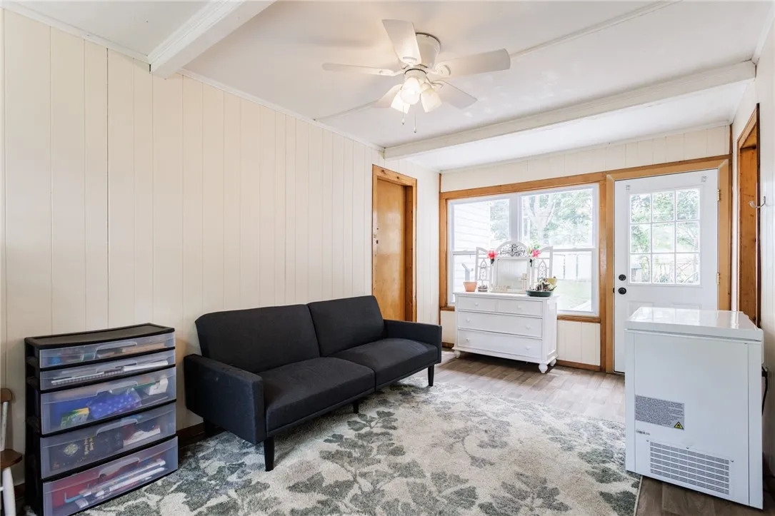 387 Brandon Road, Irondequoit, New York 14622, Irondequoit, New York 14622, 4 Bedrooms Bedrooms, 7 Rooms Rooms,2 BathroomsBathrooms,Residential,Closed,387 Brandon Road, Irondequoit, New York 14622,0,R1617228
