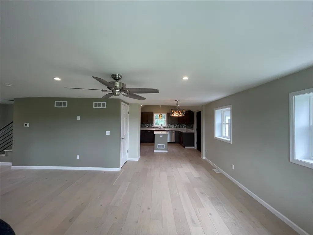 3111 West Lake Road, Livonia, New York 14454, Livonia, New York 14454, 3 Bedrooms Bedrooms, 6 Rooms Rooms,2 BathroomsBathrooms,Residential,For Sale,3111 West Lake Road, Livonia, New York 14454,R1617265