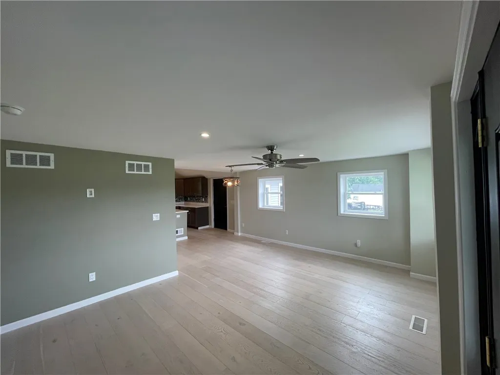 3111 West Lake Road, Livonia, New York 14454, Livonia, New York 14454, 3 Bedrooms Bedrooms, 6 Rooms Rooms,2 BathroomsBathrooms,Residential,For Sale,3111 West Lake Road, Livonia, New York 14454,R1617265